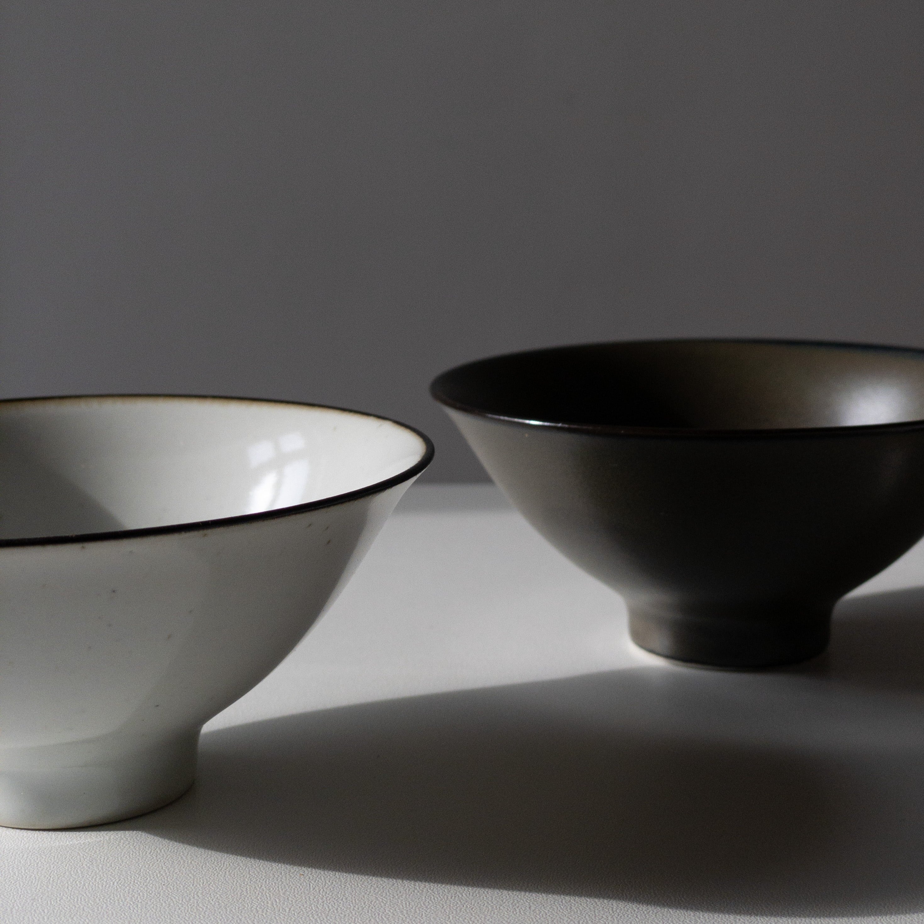 Japanese Rice Bowl - White with brown border