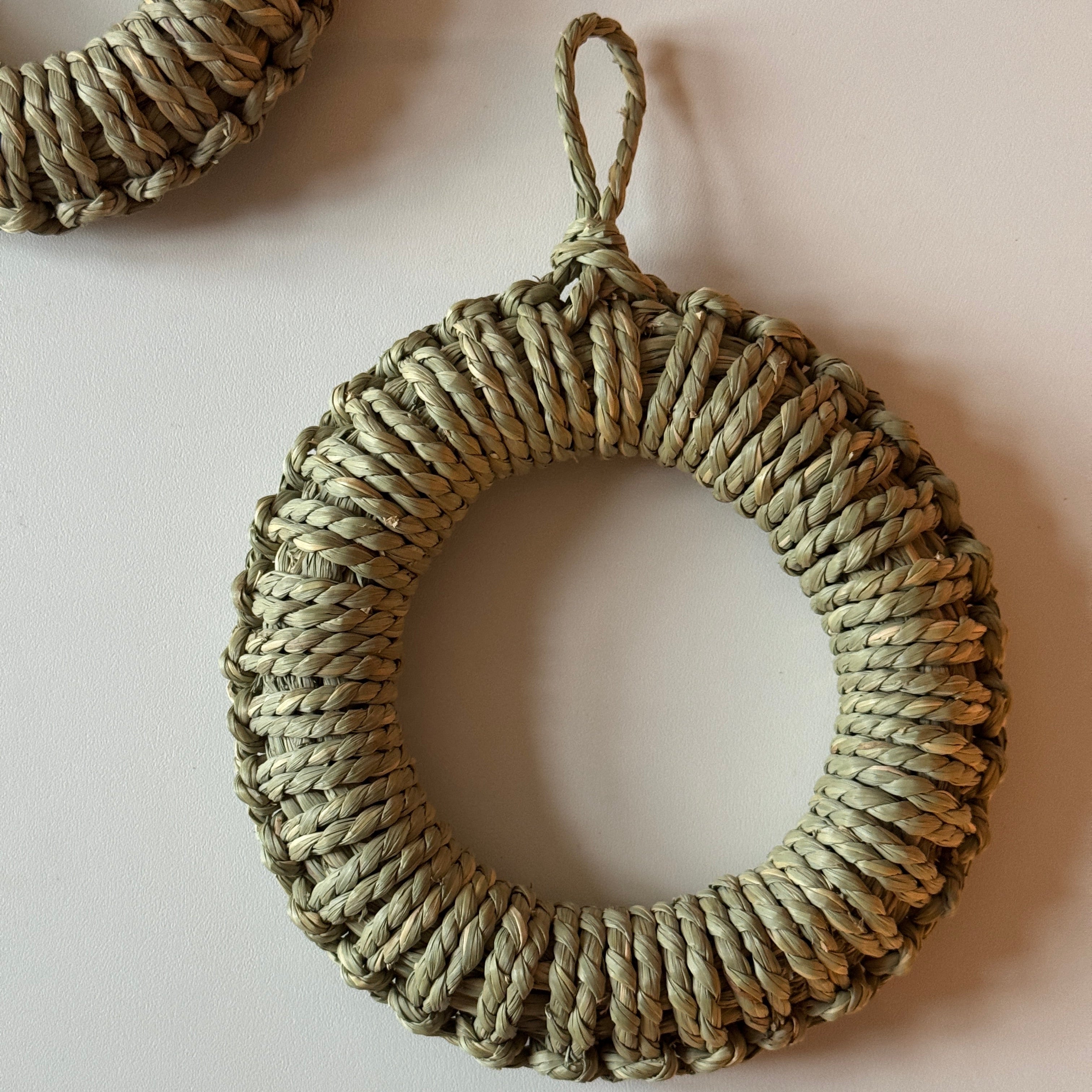 Sunami Toru Shoten – Rush Trivet