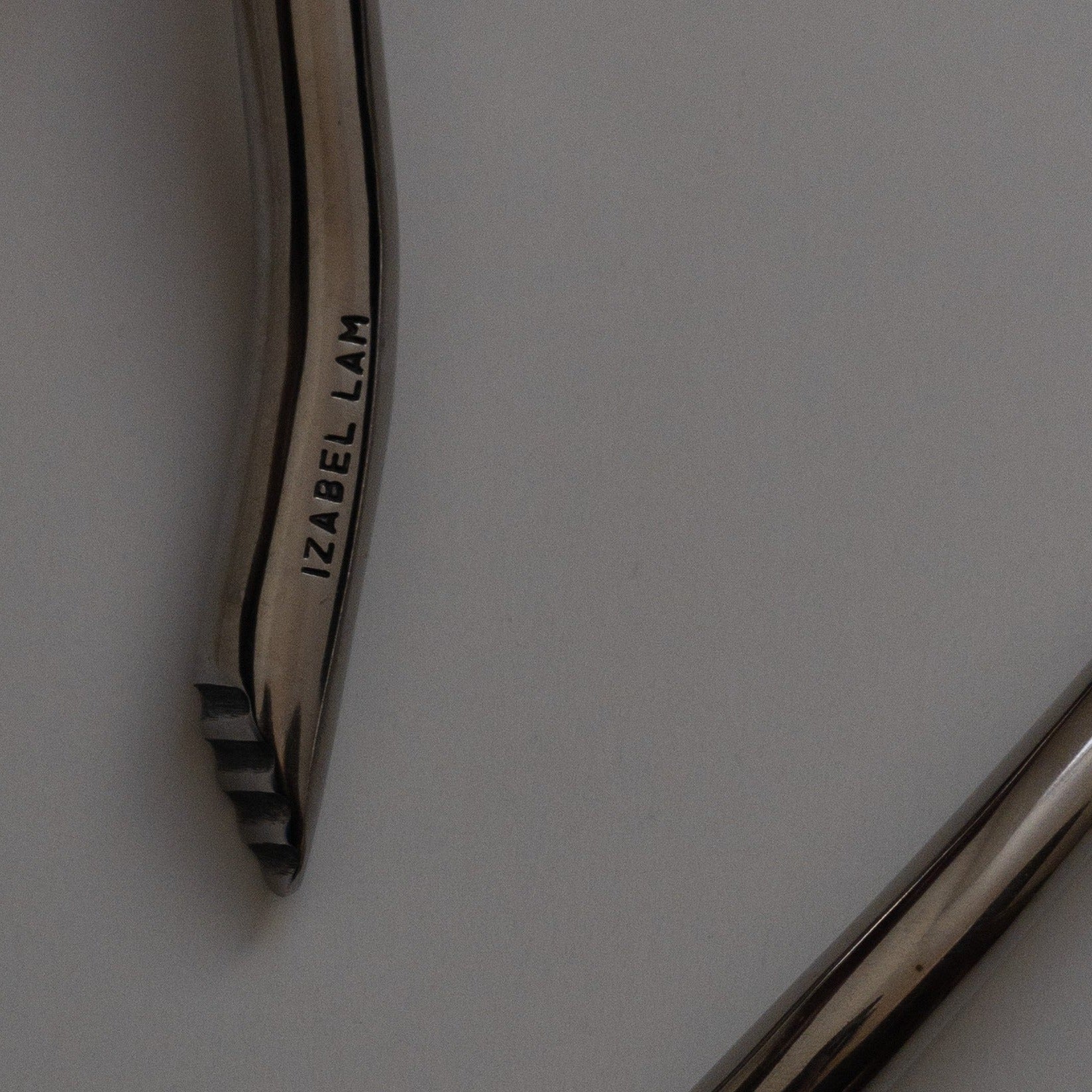 Izabel Lam Großes Servierbesteck Vintage