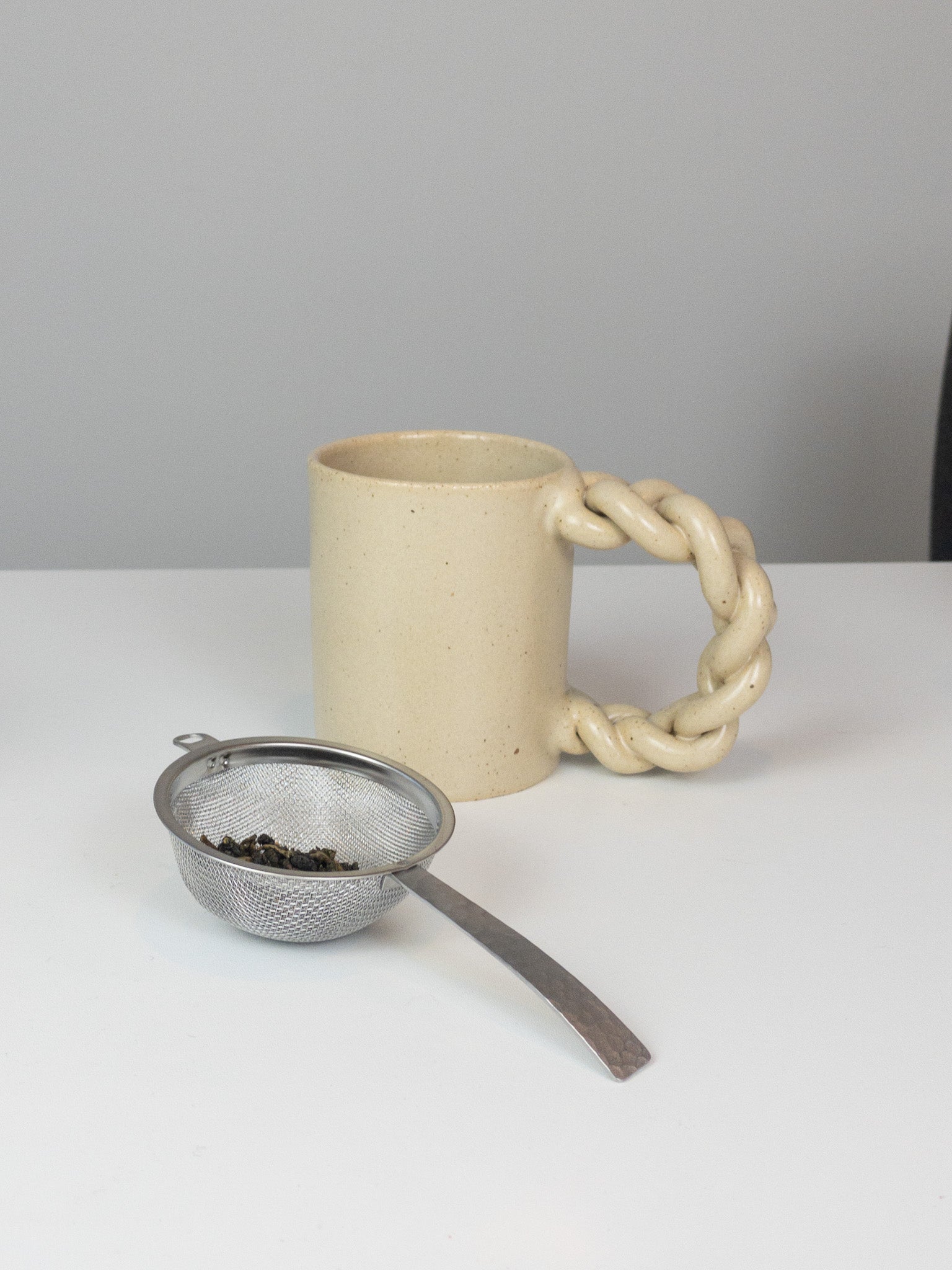 Wasabi tea strainer