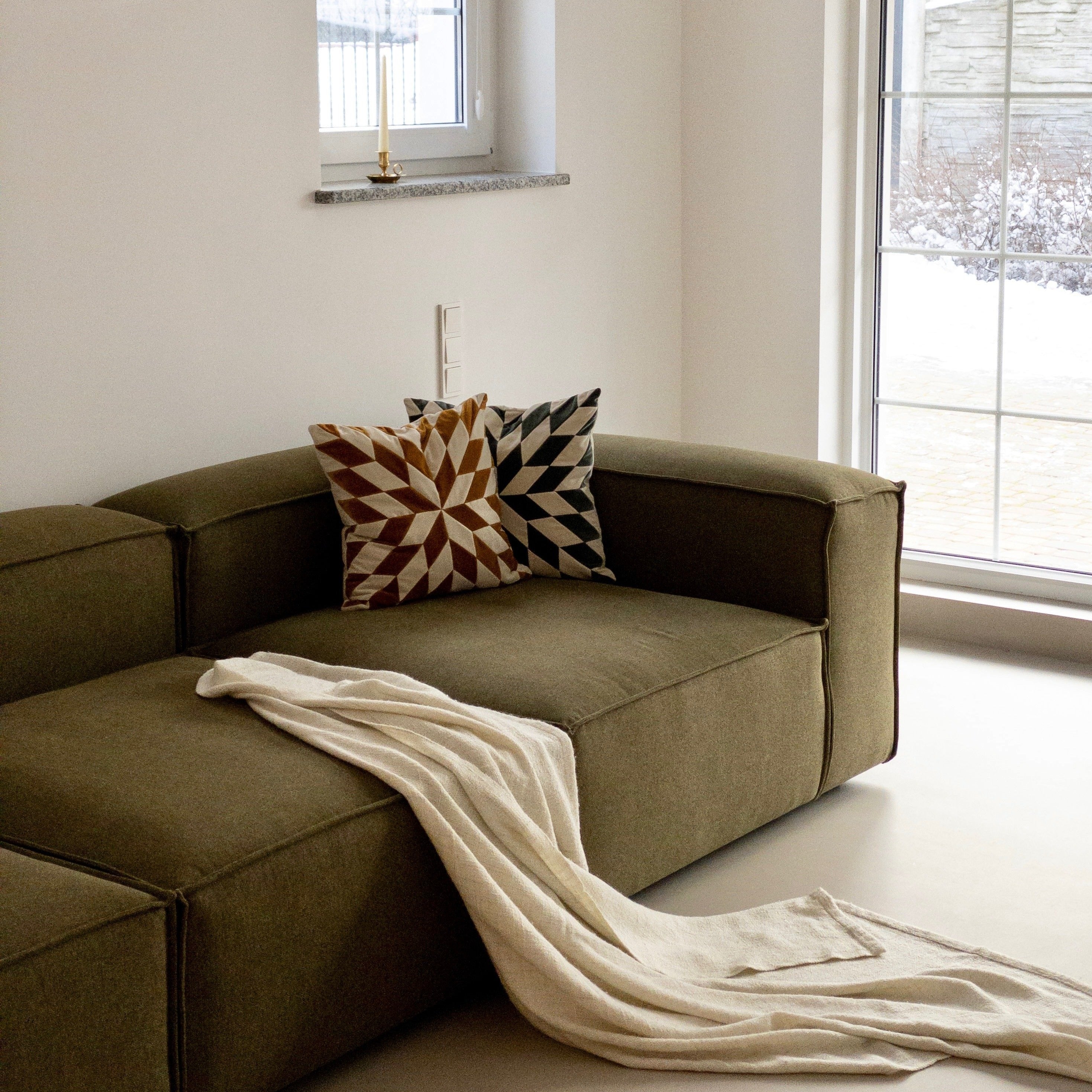 Cushion Nova - Peacock