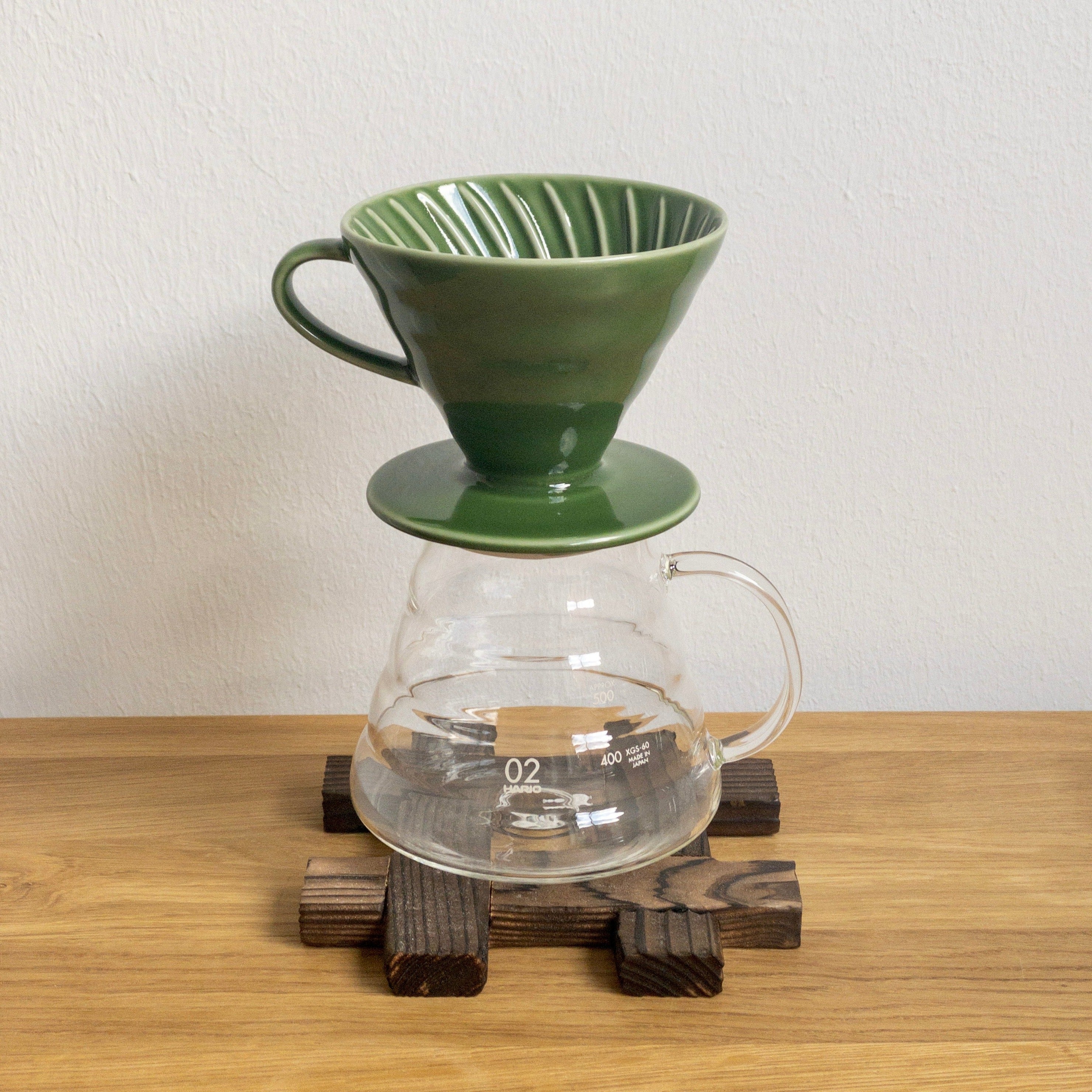 V60 Coffee Dripper 02 Keramik - Verschiedene Farben