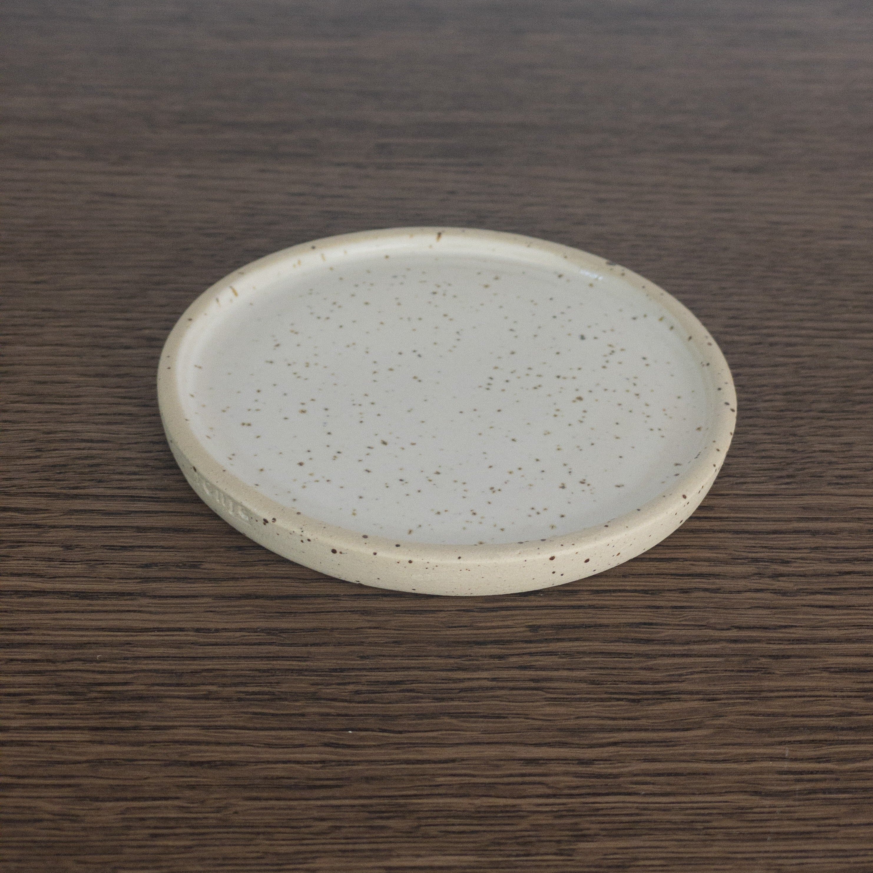 Tasse mit Untersetzer - mit Pigmenten