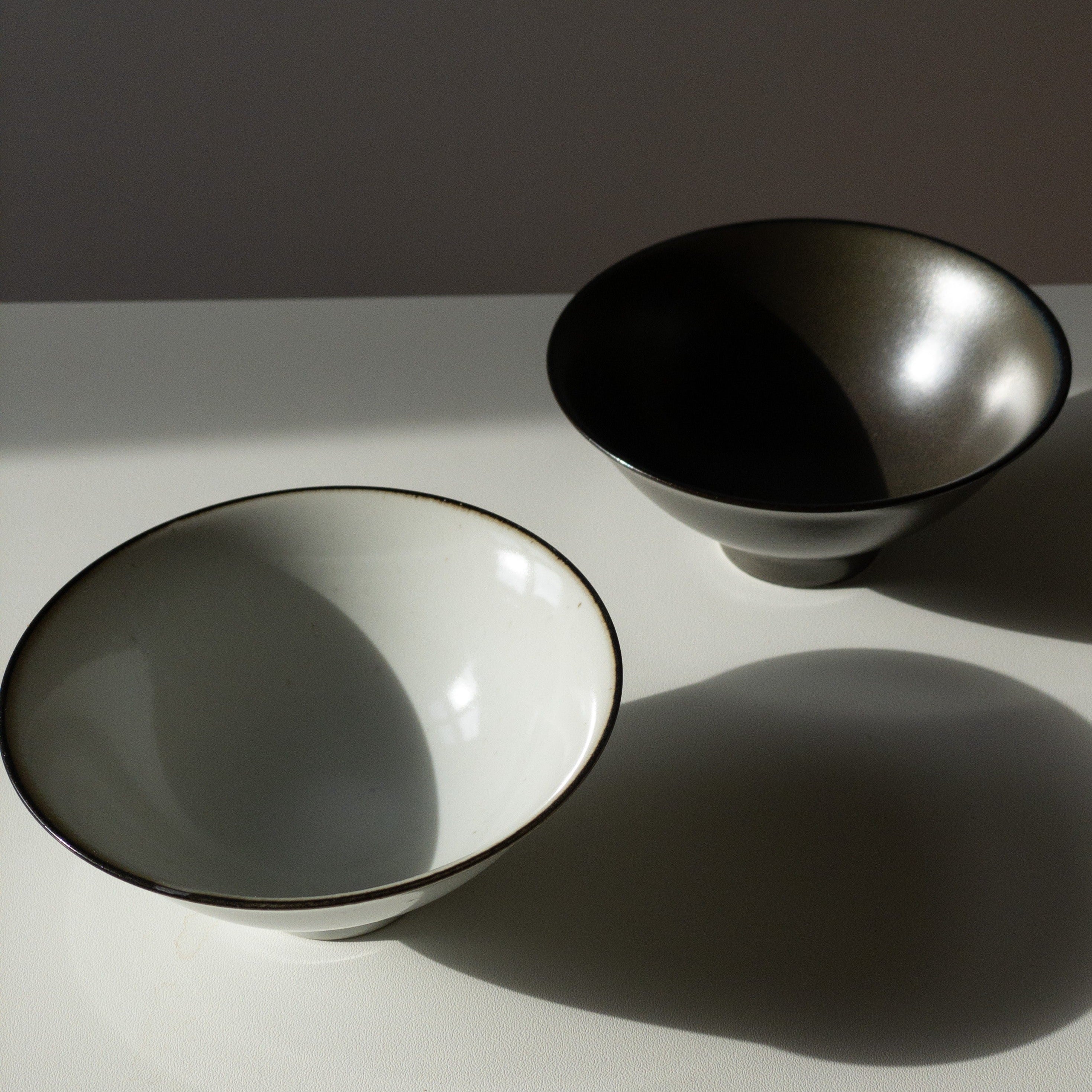 Japanese Rice Bowl - White with brown border