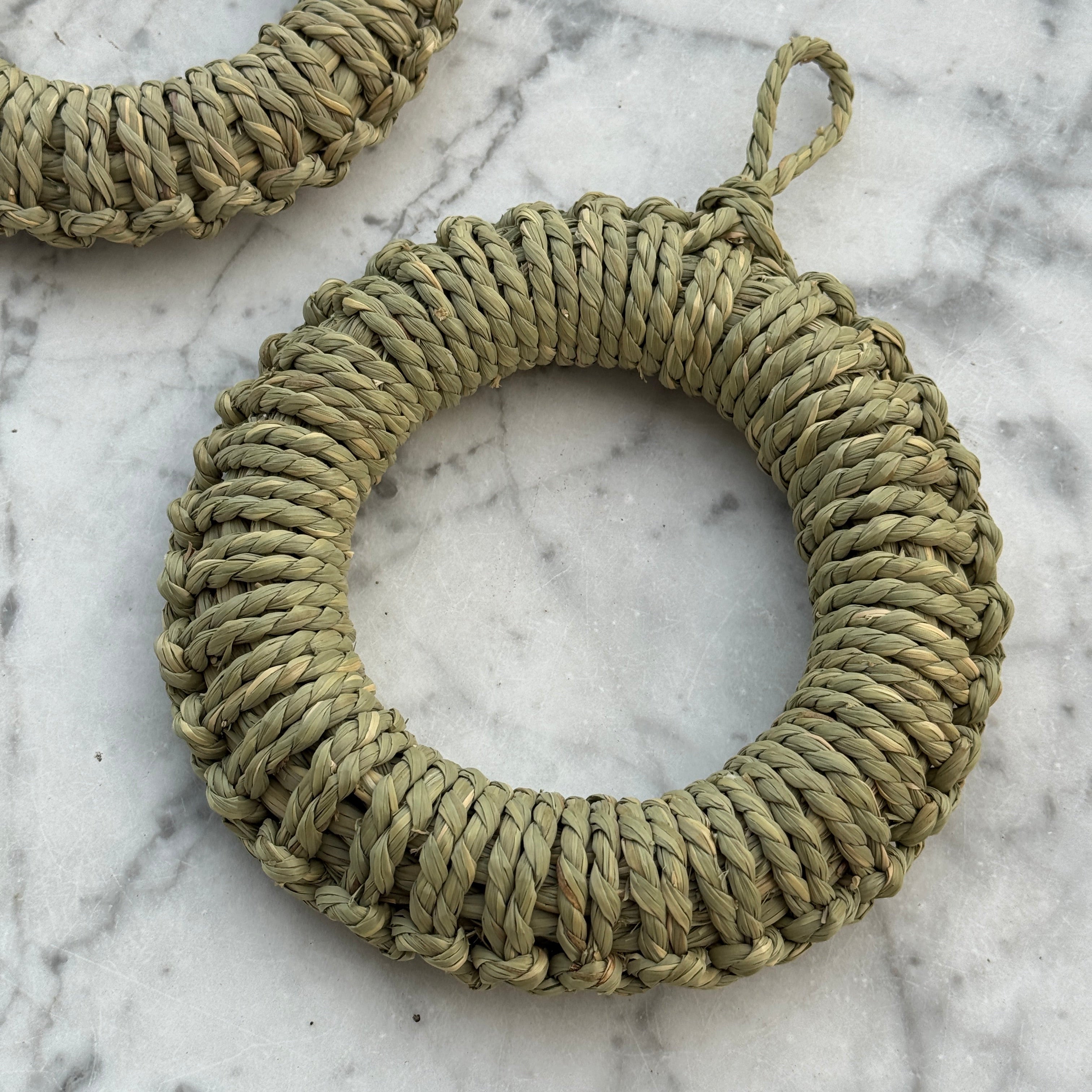 Sunami Toru Shoten – Rush Trivet