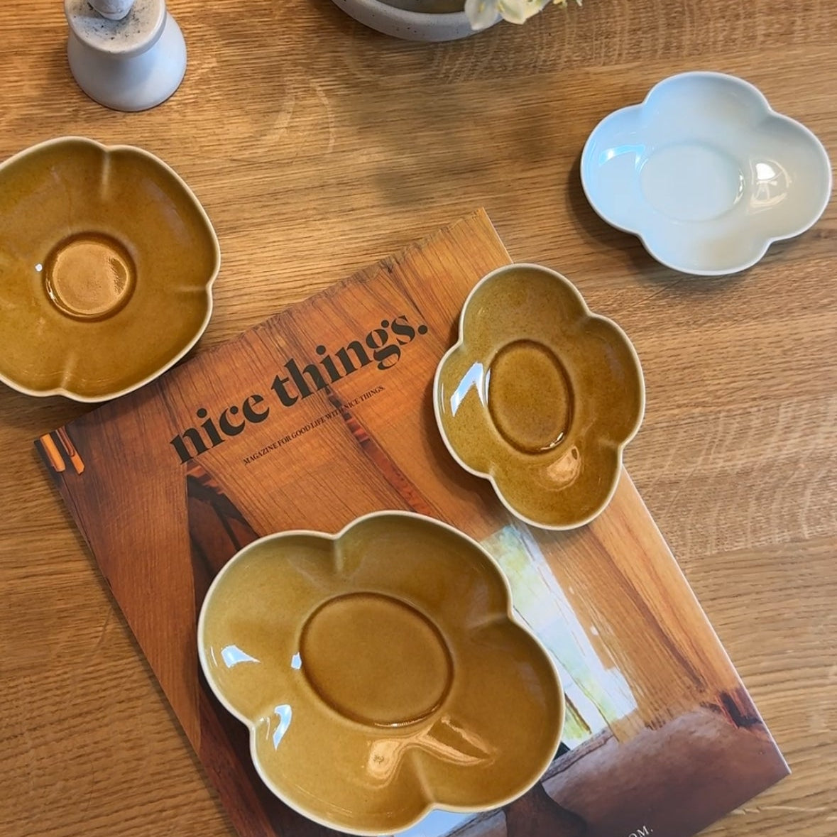 Mokko bowl - bluish-white