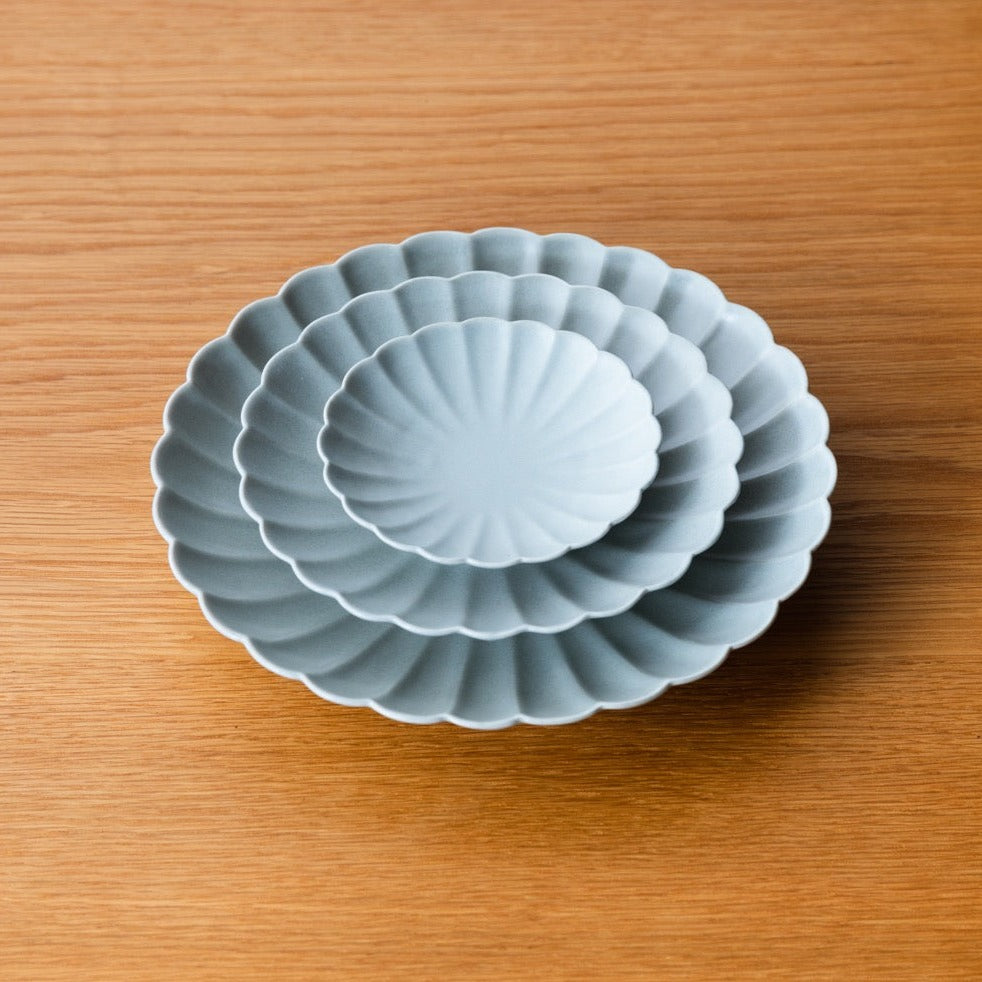 Japanese Plate Chrysanthemum - ASAGI Gray - Small (S)