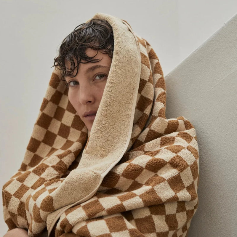 Pool Towel Roman -  Cedar/Sand