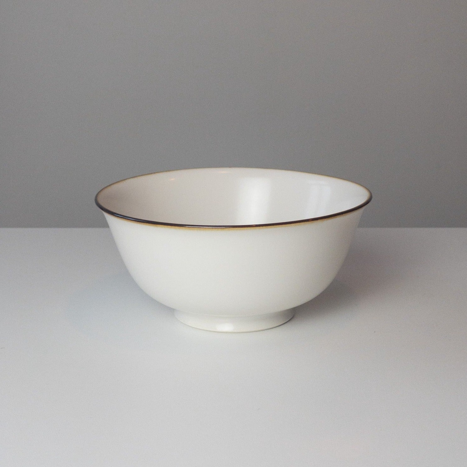 Japanese Plate Chrysanthemum - Large (M)