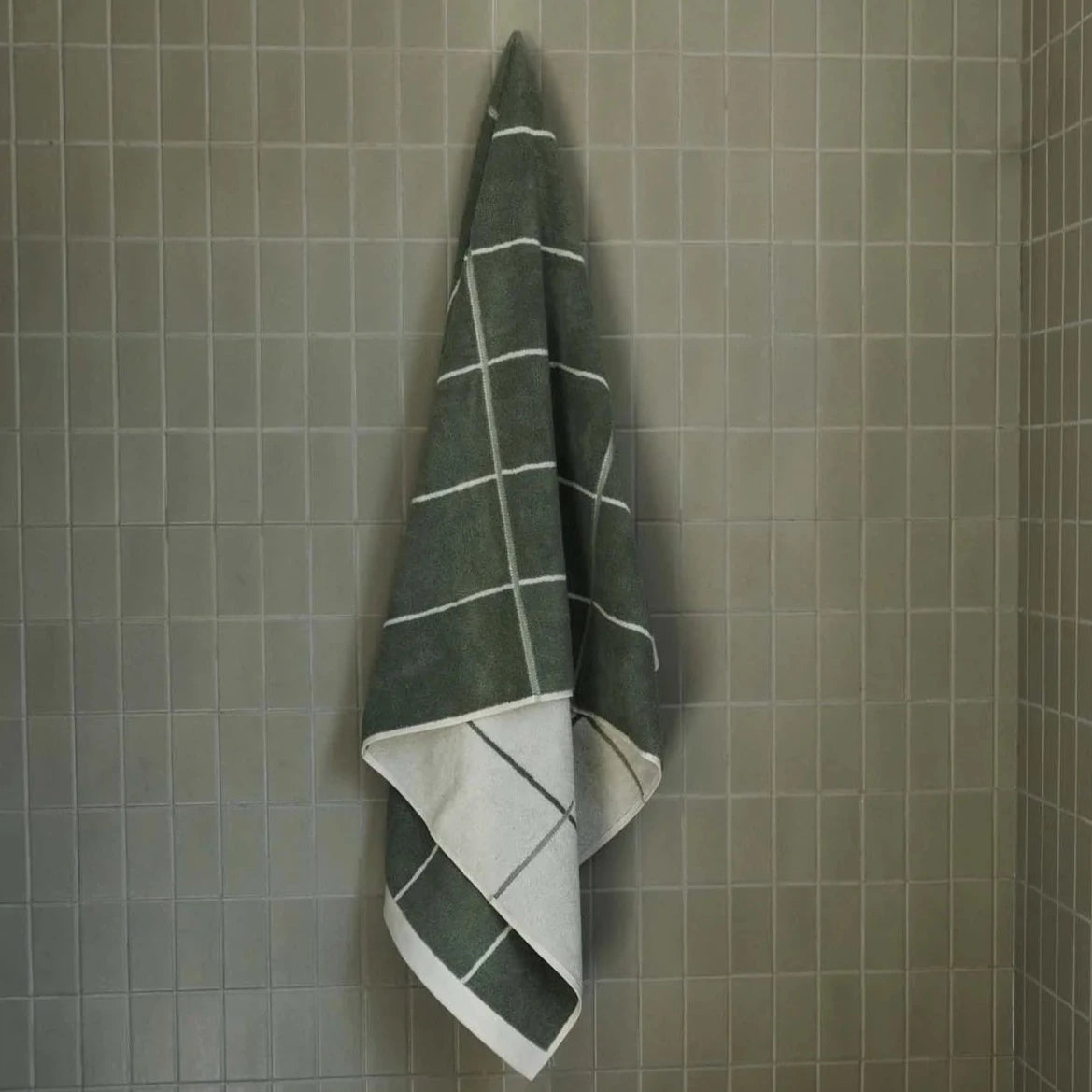 Bath Towel Bethell -  Sage/Chalk