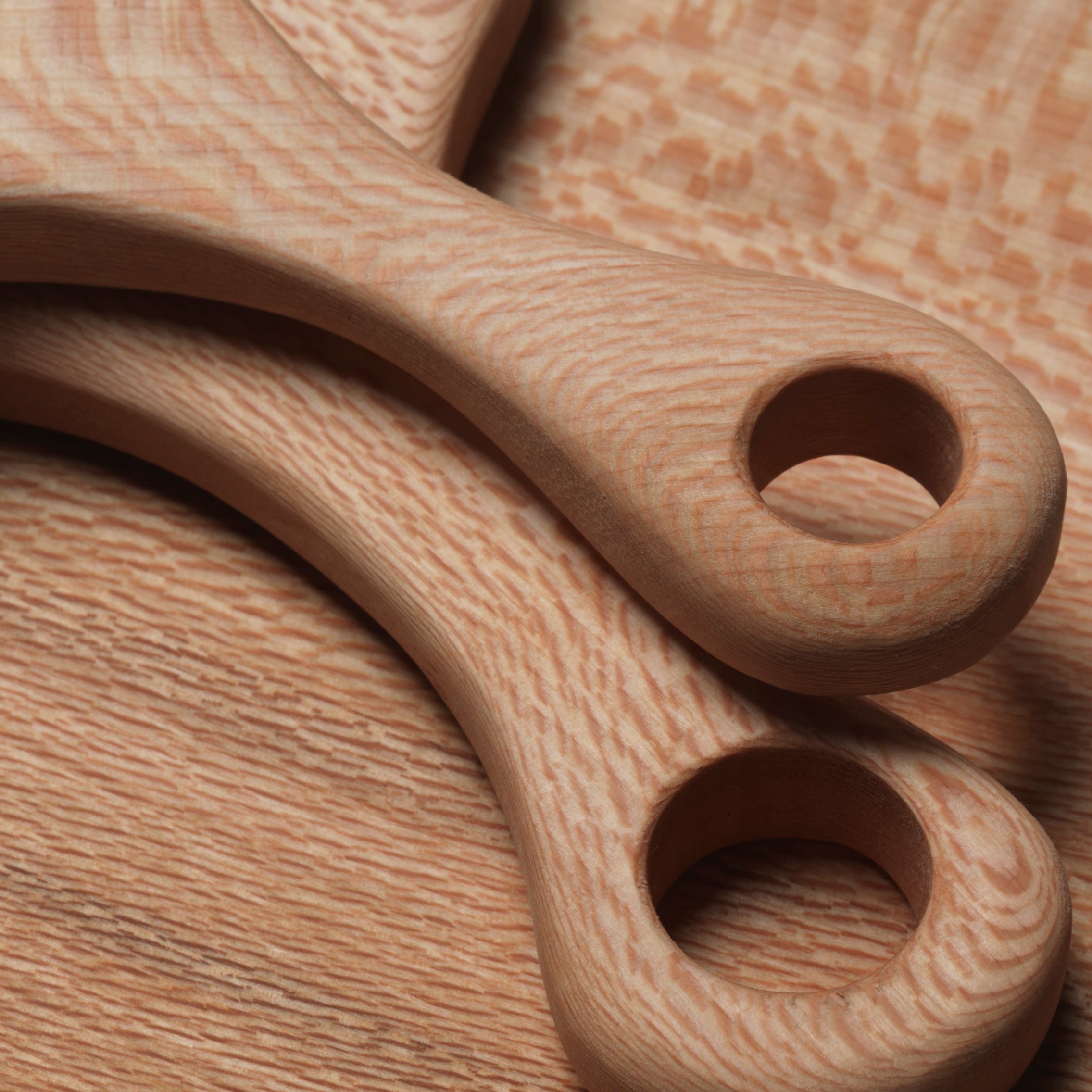 London plane cutting board