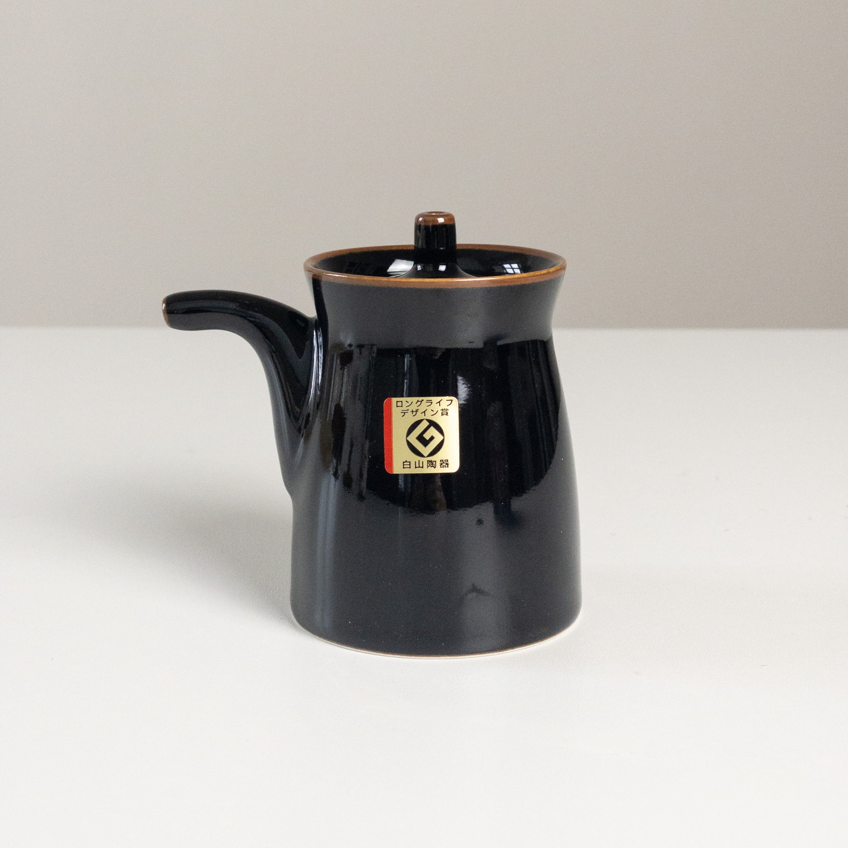 G-Type Soy Sauce Pot - Black