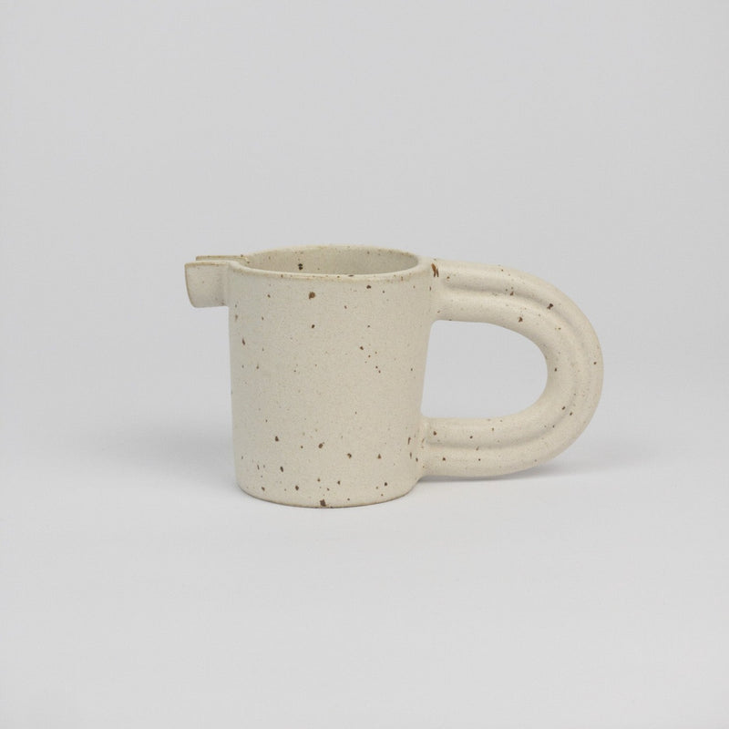 Miyelle Keramik Design Milchkanne Milch Karaffe Milchkännchen bei HUMAN NEST Concept Store humannestdesign.com