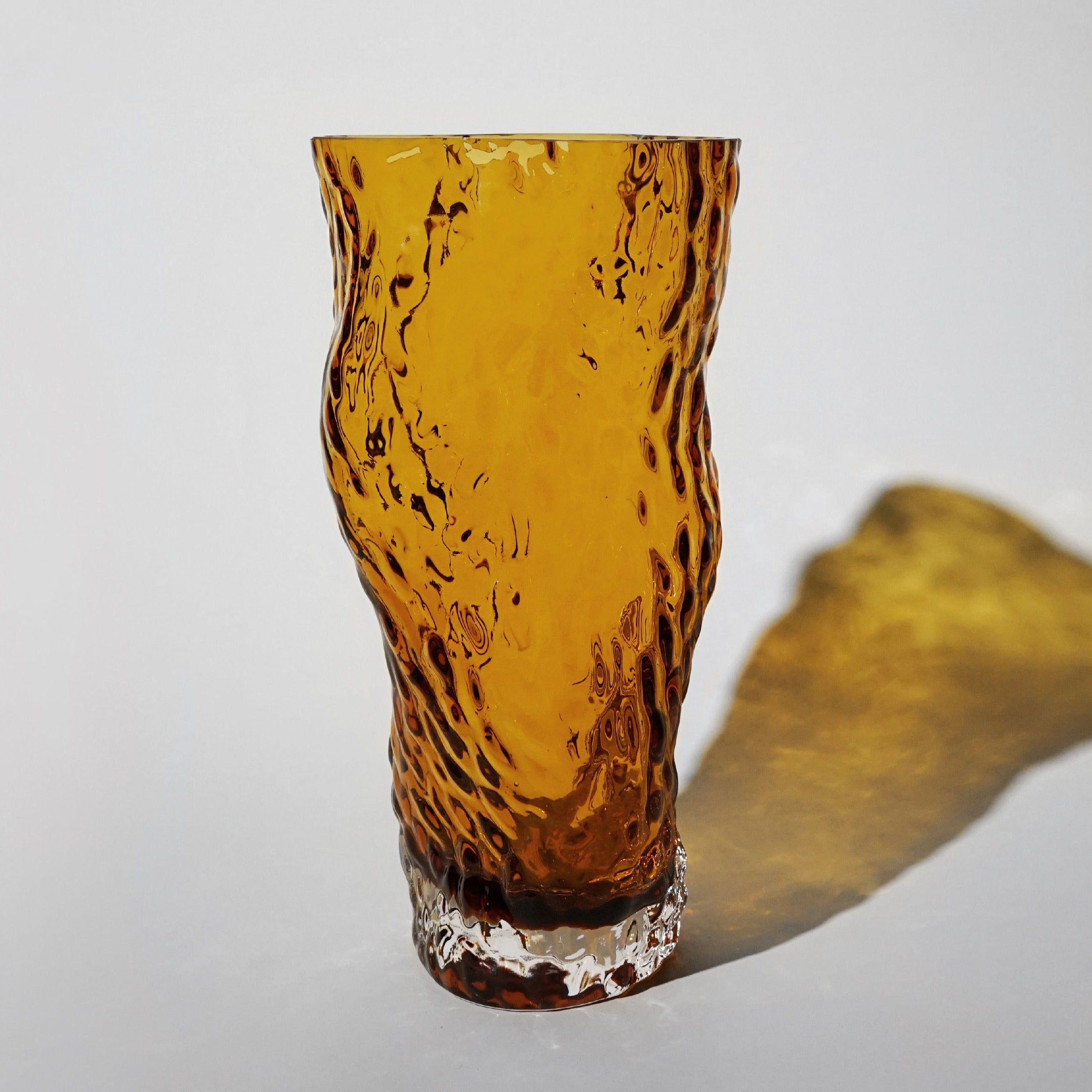 Ostrea ROCK Vase - Amber
