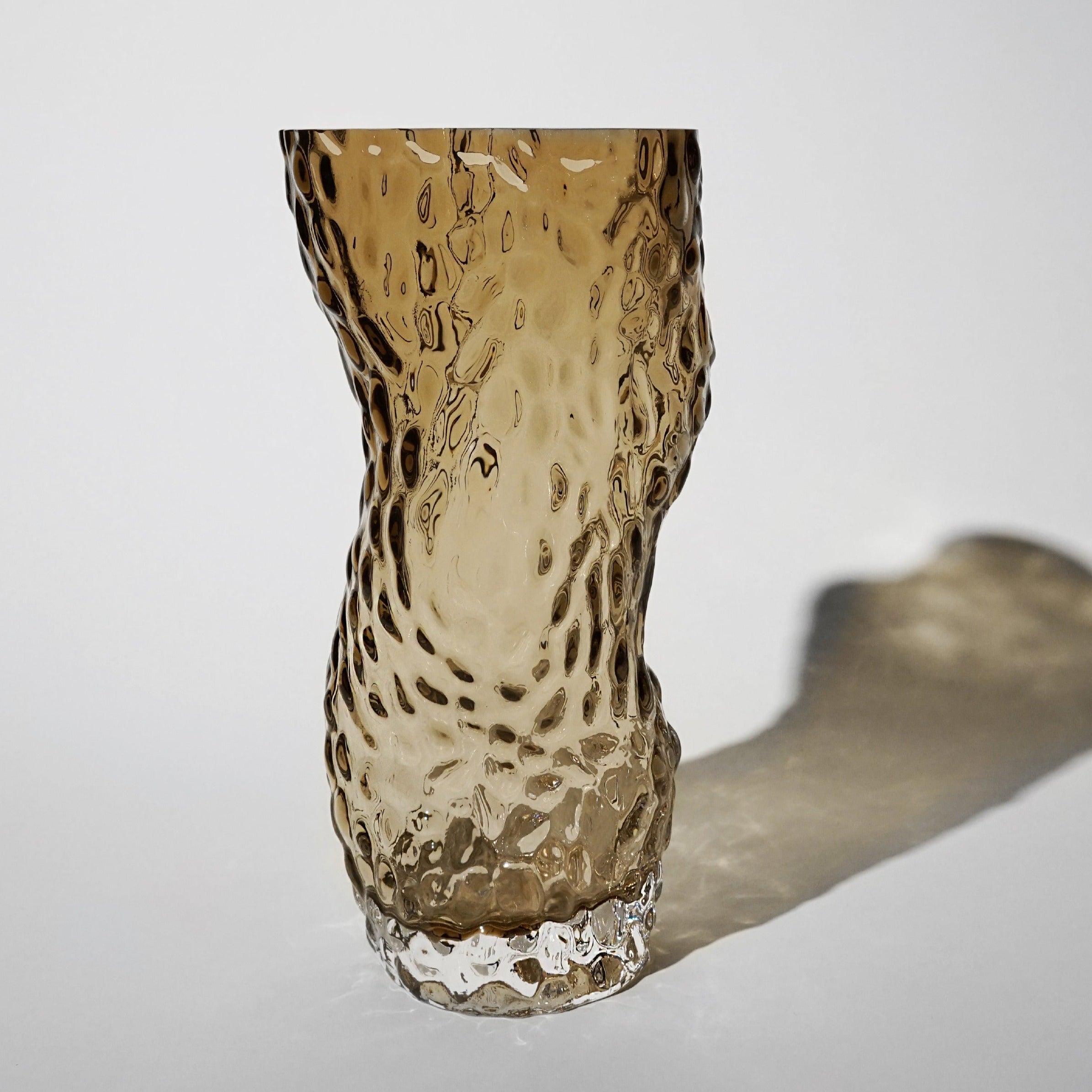 Hein Studio bei HUMAN NEST Concept Store Ostrea Vase