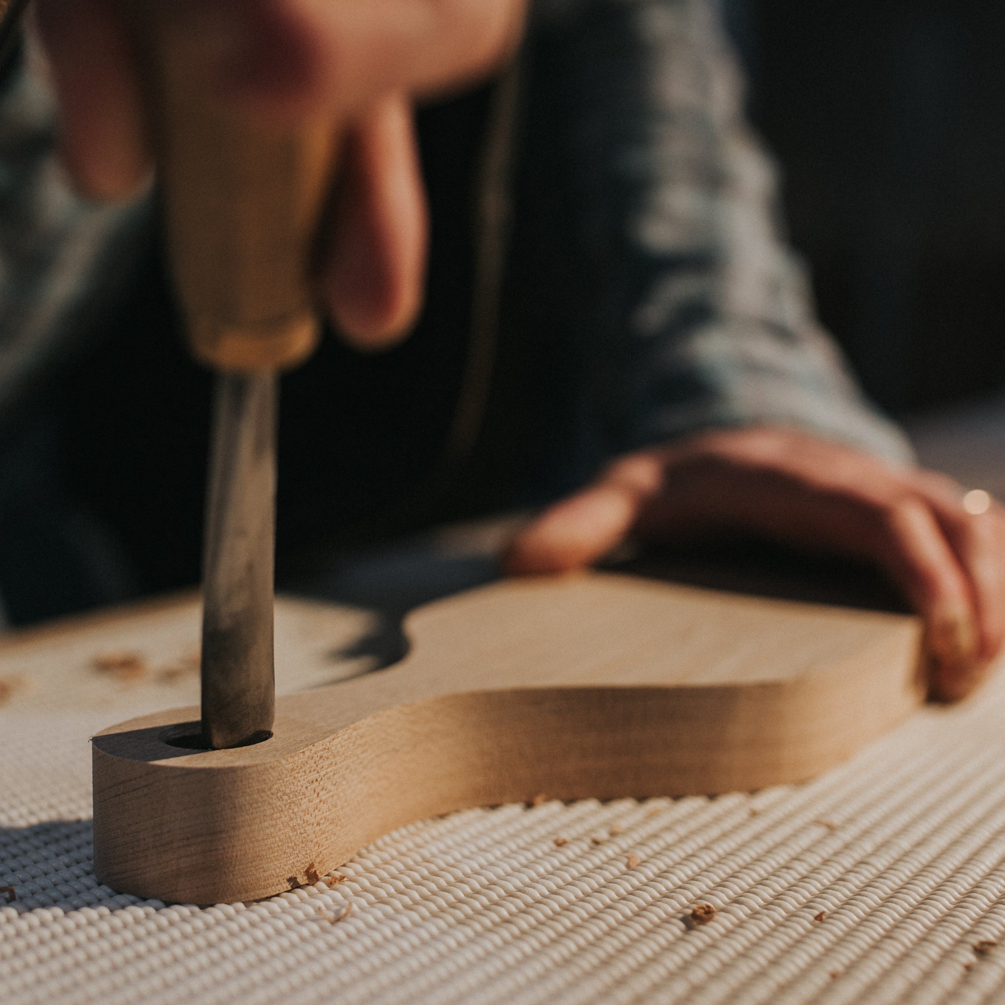 British Elm Serving Board