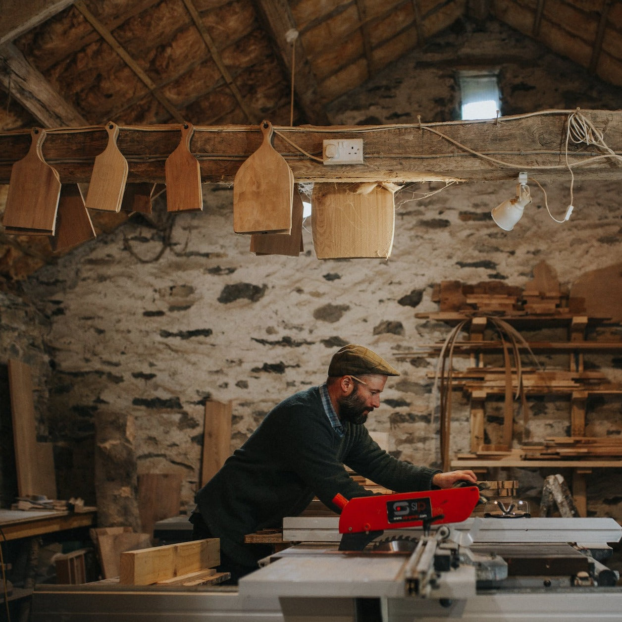 London plane cutting board